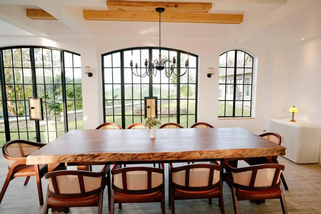 The Old Country Stone House Villa Cebu Bagian luar foto