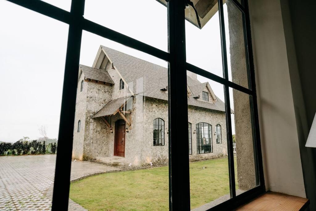 The Old Country Stone House Villa Cebu Bagian luar foto